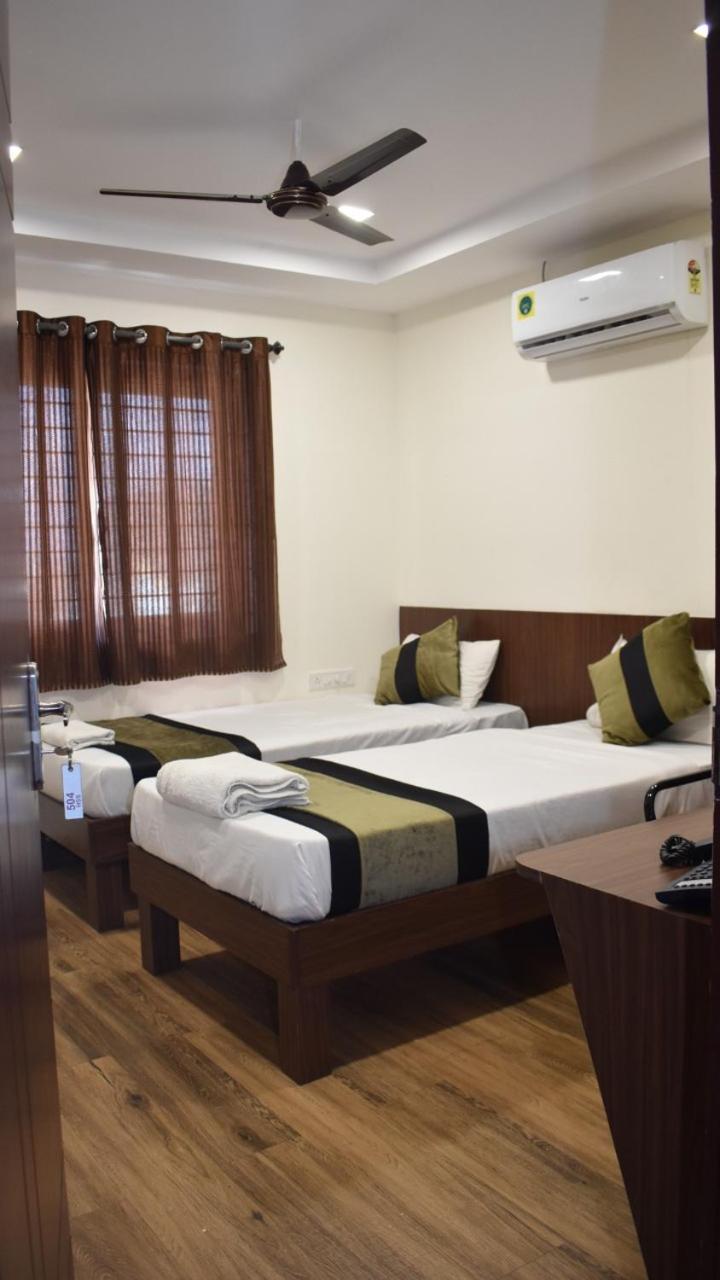 Symphony Suites Bengaluru Zewnętrze zdjęcie