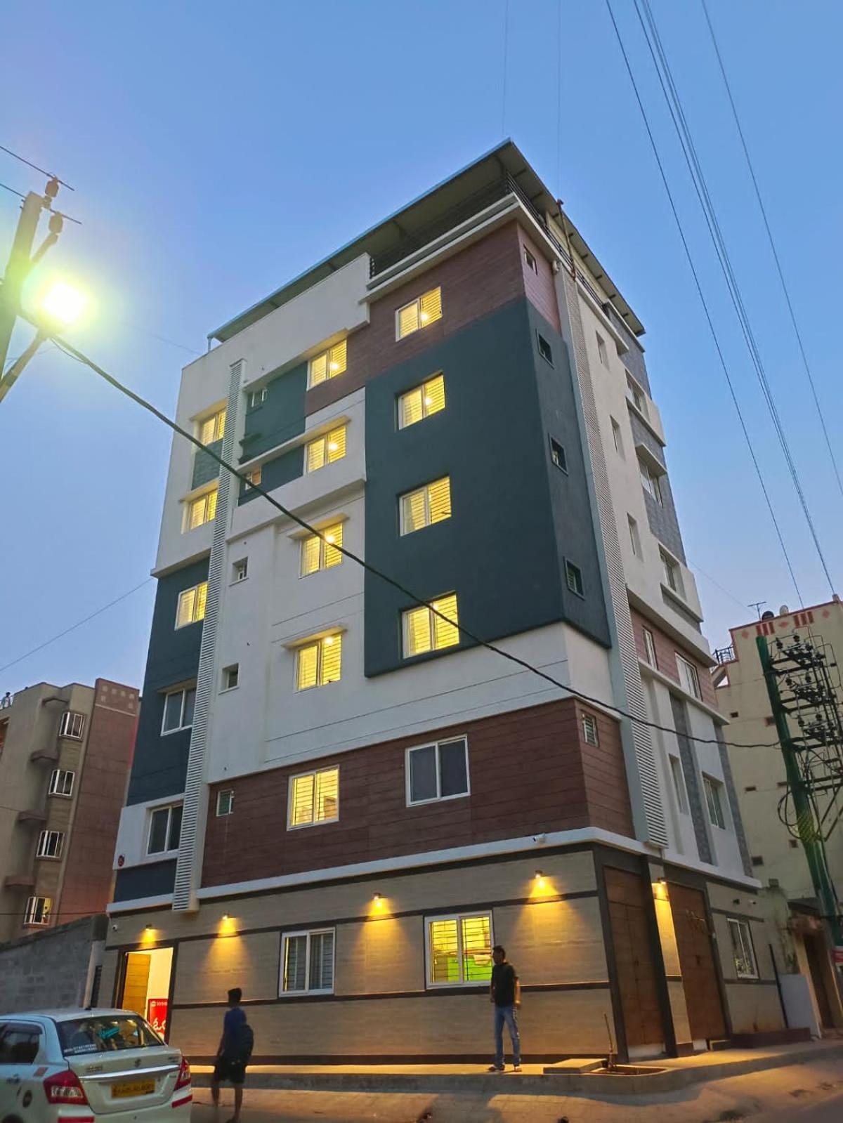 Symphony Suites Bengaluru Zewnętrze zdjęcie